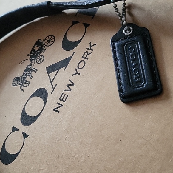 Coach purse - Picture 9 of 9